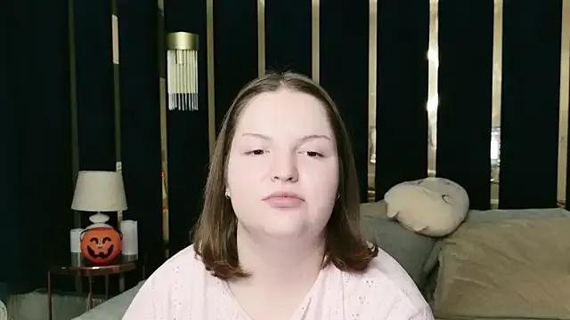 StripChat Vanessa_Rise is Freechat Vanessa_Rise — spanks on the butt 10 times