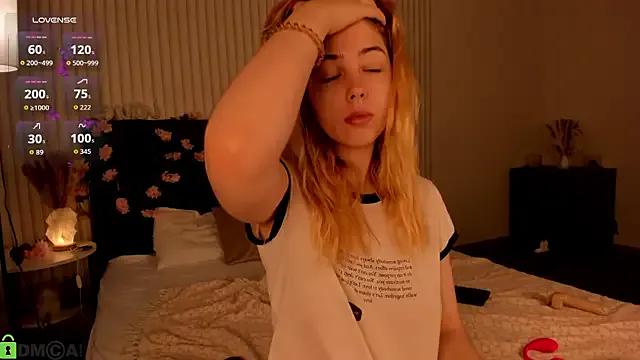 Vanessa_Walters — Make my ass red with slaps