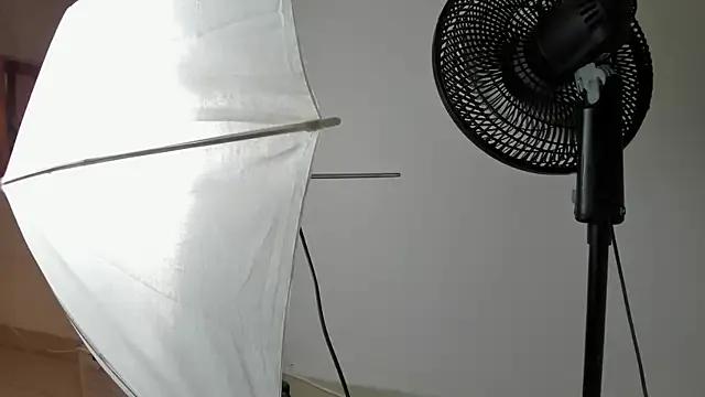 VanessaHard_as — spank ass and pussy