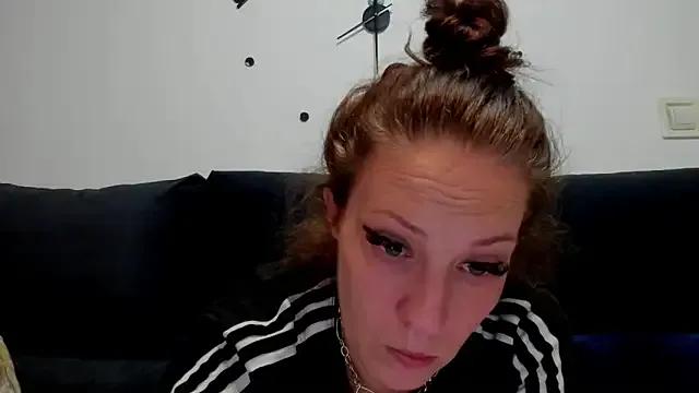 VanessaSquirtt — 