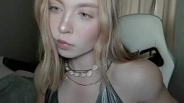 VanillaLivitski — Private on StripChat