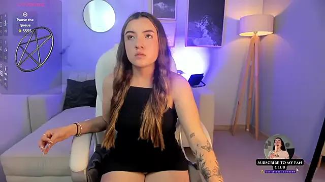 Vela_jade —  Topless + Masagge