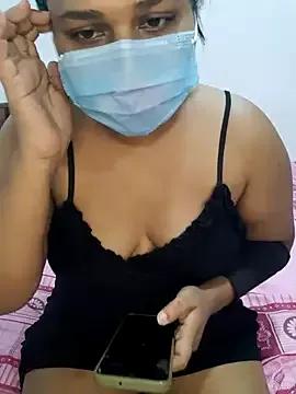 Velvet__vibe — Full nude public 2min