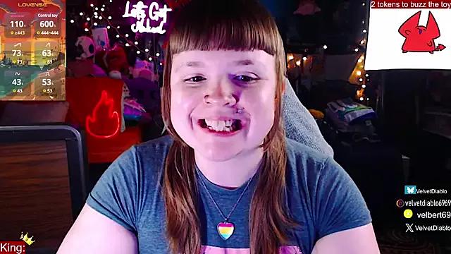 Freechat VelvetDiablo on StripChat