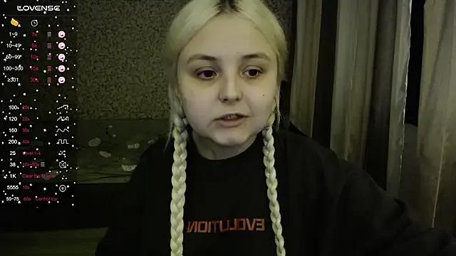 vendymories — flash pussy <3