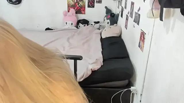 Venussz_gothicc — FUCK ME SO HARD WITH THIS MACHINE
