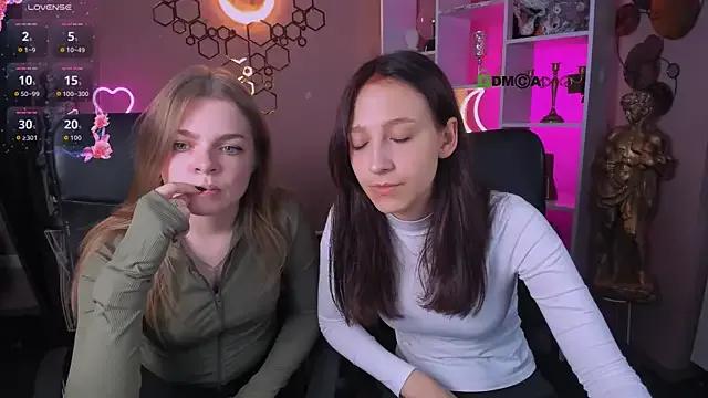 veronica_bubble — flash ass