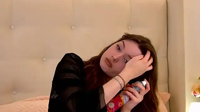 StripChat VickiBanx is Freechat VickiBanx — shake and squeeze my ass