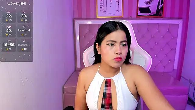 Freechat Victoria_b_ on StripChat