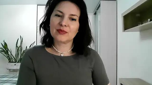 Victoria_Glam — Remove panties and show them