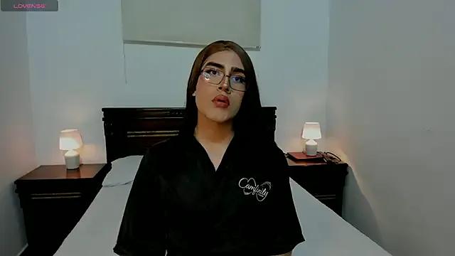 Victoriaa_Adams — CUM SHOW