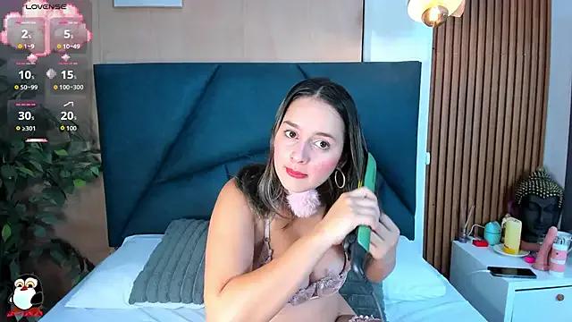 VictoriaHarriss — oil boobs massage and tease nipples