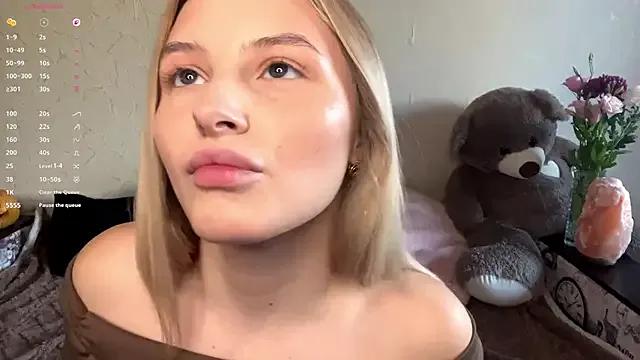 StripChat VictoriaMystery is Freechat VictoriaMystery — masturbating the pussy  through panties