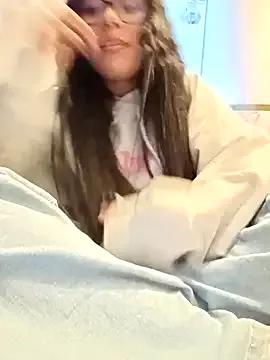 VictoriaVixxen — Freechat on StripChat