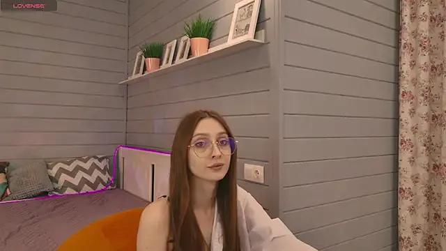 Vikki_wyye on StripChat 