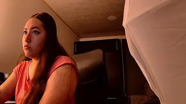 Freechat Violet_moon24 on StripChat