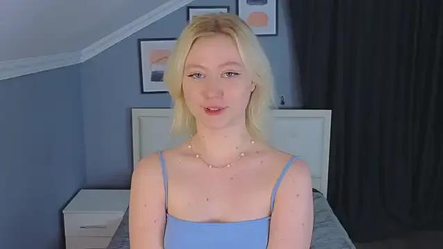 Violet_Willis — Hot play with my top