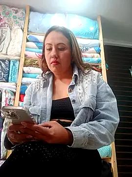 Freechat VIOLETA-25_ on StripChat