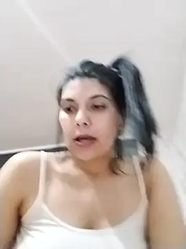 violetapvyo03 — Flash boobs