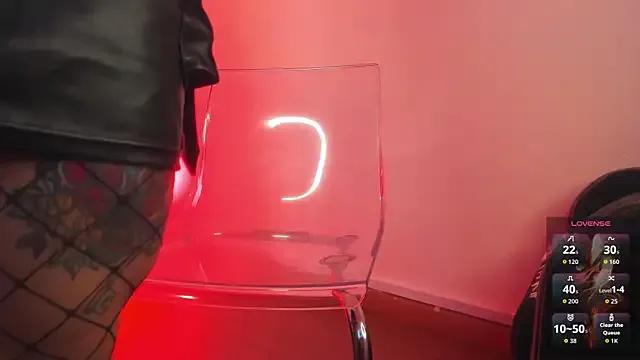 Violett_Sinclair — I love her huge boobs, goddess 