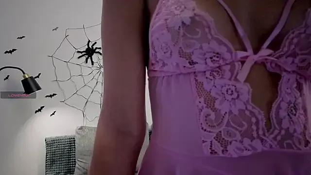 violetwluv — Freechat on StripChat