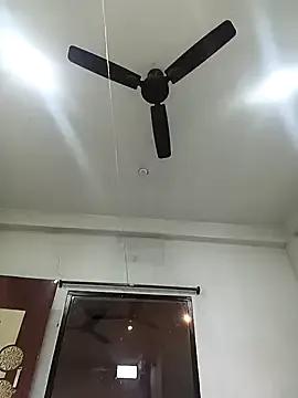 VIRGIN_GIRL_01 — Freechat on StripChat