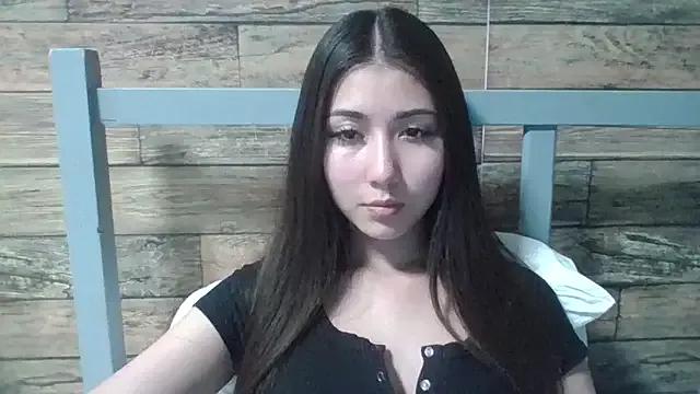 Virginia_Hicks — feet
