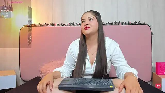 VivianSantana1 — Rub my hair through my body