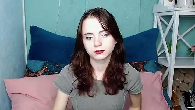 VivienneRo — Body Tease