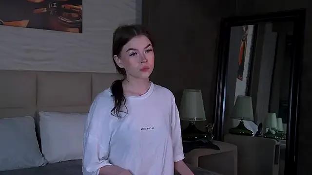 Wanda_Wild — Tease my boobs