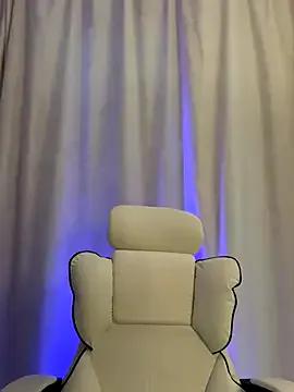wly2028 — Freechat on StripChat