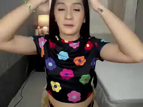 Freechat xAsianSweetHeart on StripChat