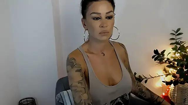 Freechat Xentthia on StripChat