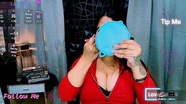 Freechat xHugeHarleySelfsuckerx on StripChat
