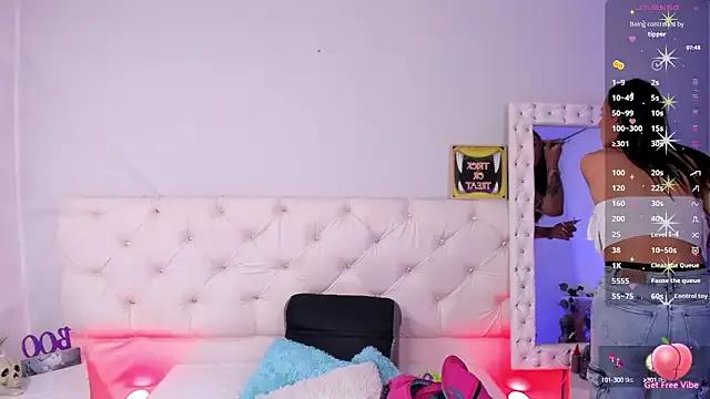 Freechat ximena_slut_21 on StripChat