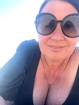 Freechat XLindaMilfX on StripChat