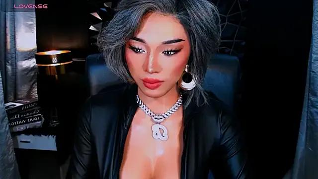 xUrGoddess_Bellax — SHOW UR LOVE AND SUPPORT! LETS CUM!