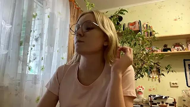 xX_Looola_Xx — take off my panties