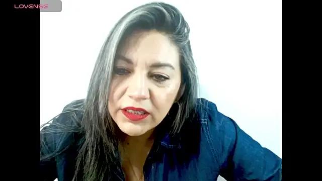 XxAntonellaxxx — oil breast show