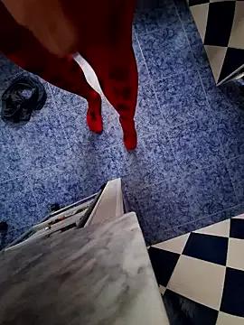 yasminabitch — Plug ass