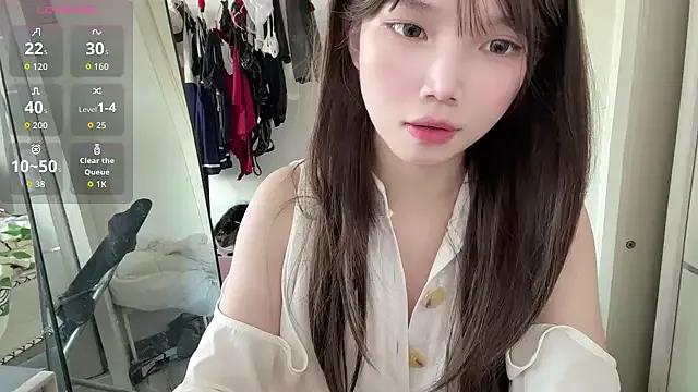 Yiyi-707 — Freechat on StripChat