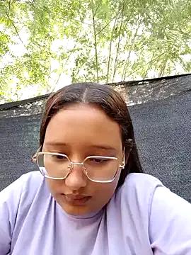 young_dairy01 — I fuck my pussy in front of people