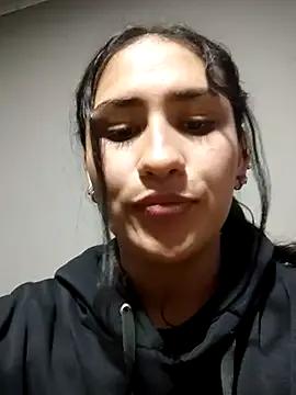 YoungHearXX — you show anus and pussy in doggy style
