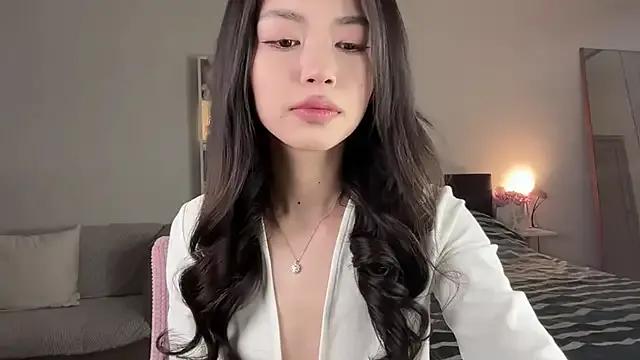 yourlittlesunrise_ — Warm me.