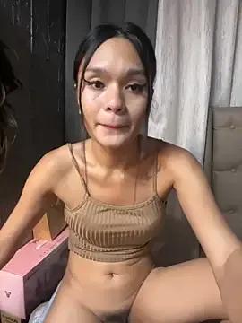 Freechat yourlovingperlita69 on StripChat