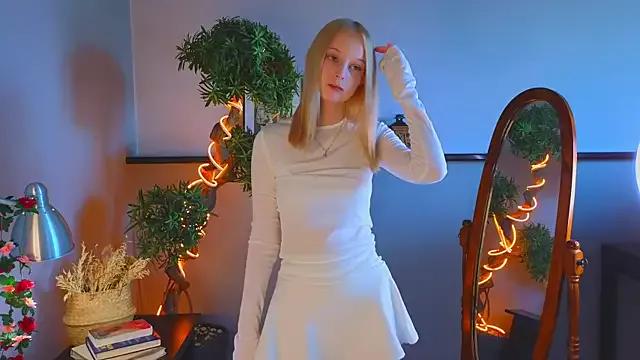 YungLyssy — Tease you with my skirt?
