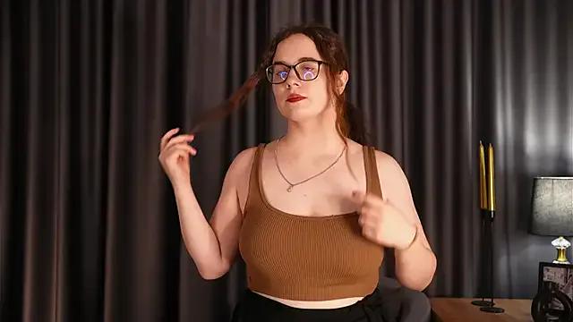 StripChat YuriFout is Freechat YuriFout — dance of my hips