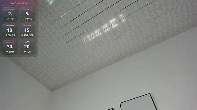 Zahra_milks — squirk