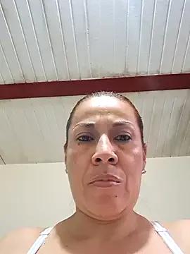 Zaralu_ on StripChat 