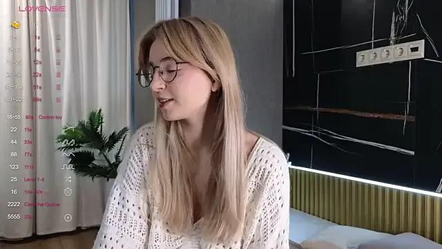 Freechat zegoii on StripChat